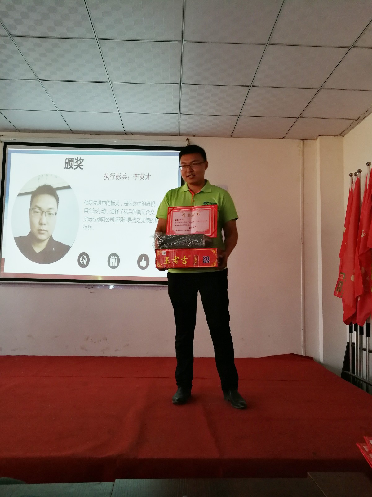 8 副本.jpg 8 副本.jpg