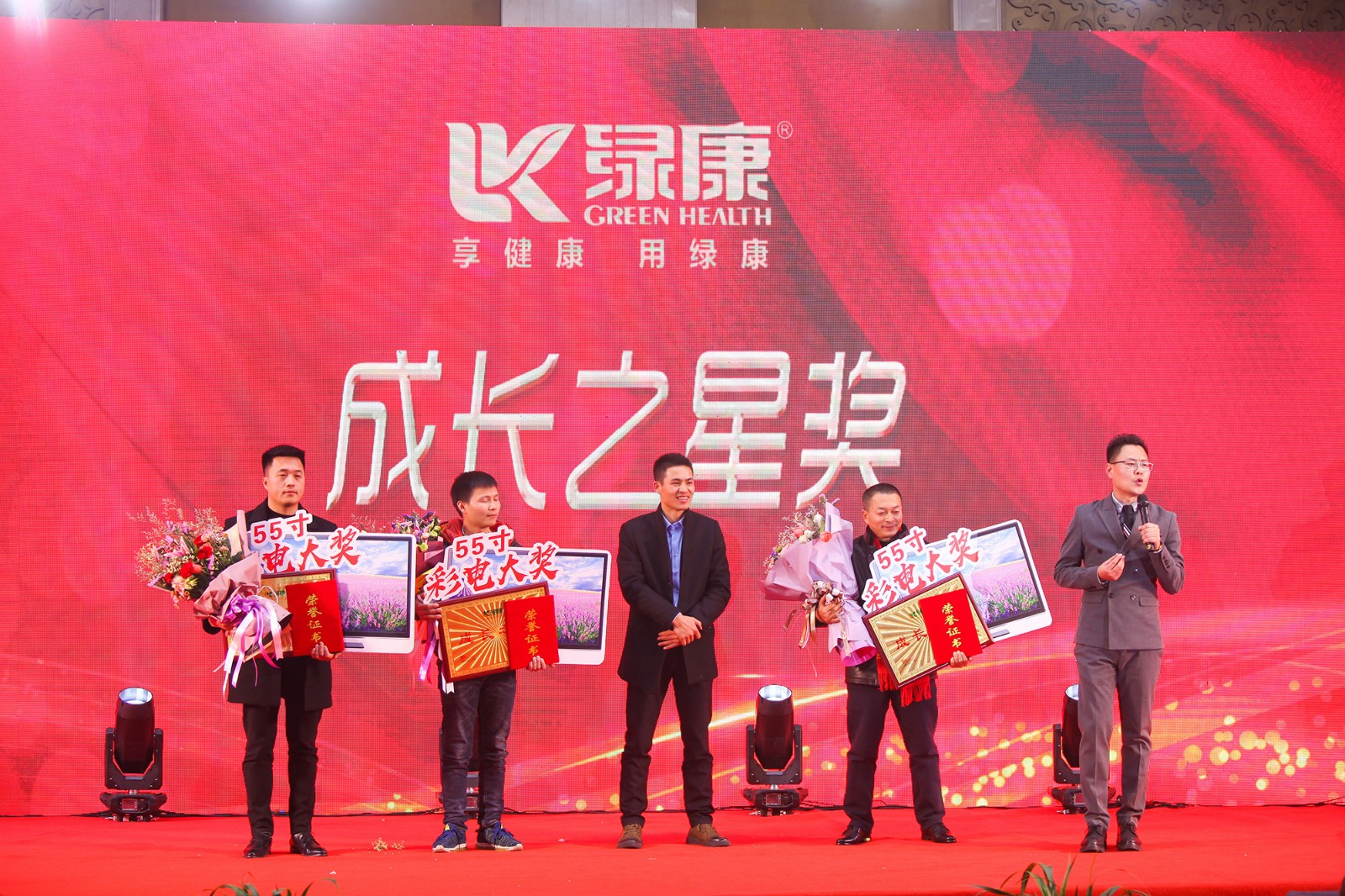 IMG_2243.jpg IMG_2243.jpg